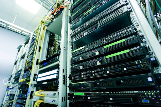 What Enterprises Should Know About Global Server Hardware Supply Chains